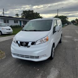 Nissan NV (contact info removed) 