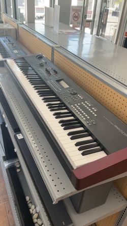 88 Key Yamaha Synthesizer