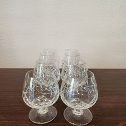 Set of 8 Glasses