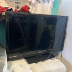 32” Emerson Tv