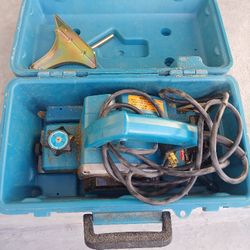 MAKITA PLANER WITH CASE