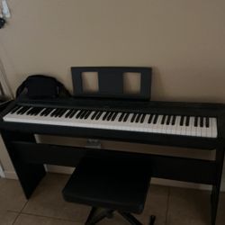 Yamaha P41 