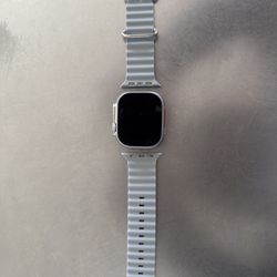 New Apple Watch 8 Series (41mm)