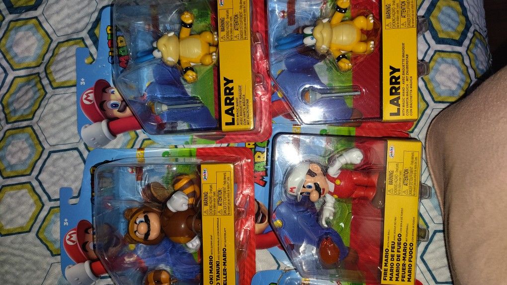 Super Mario Figures