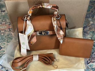 Brown purse With Wallet And Scarf