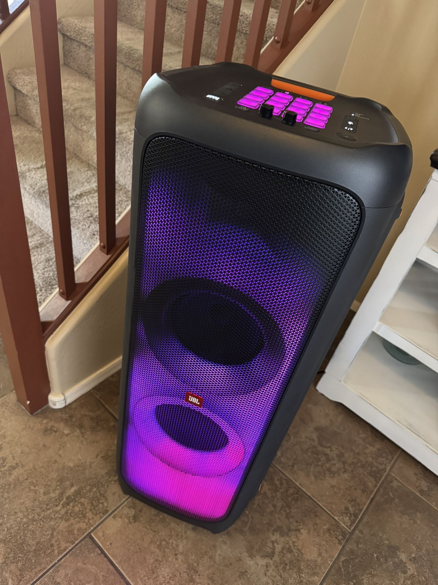 JBL 1100w Party box Bluetooth Speaker