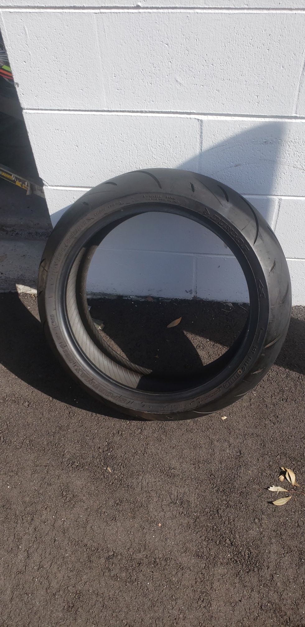190 Motorcycle tire