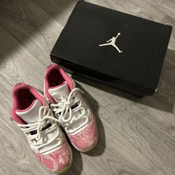 Jordan 11 Retro Low Pink Snakeskin (2019)