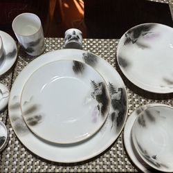 12 Serving Hand Painted Japanese Dish set