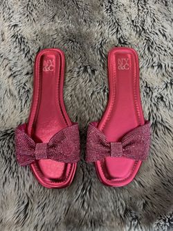 New York & Company Women's Karli Flat Sandals