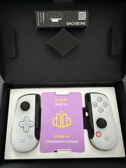 Backbone - iPhone Game controller