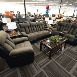 6pc Power Reclining Living Room Set 