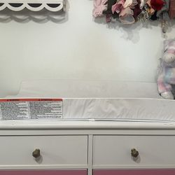 Munchkin Diaper Changing Pad