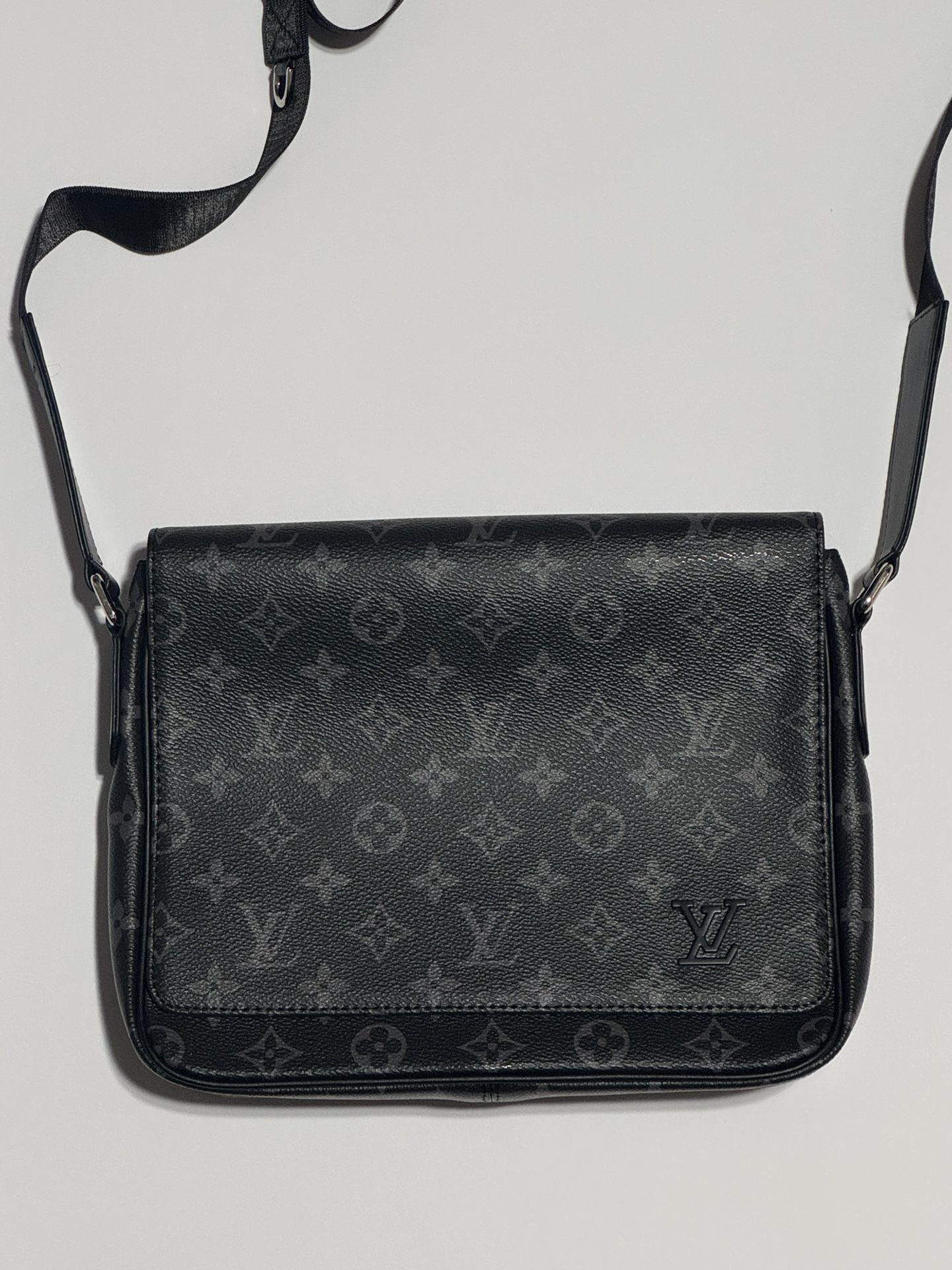 LV Messenger Bag