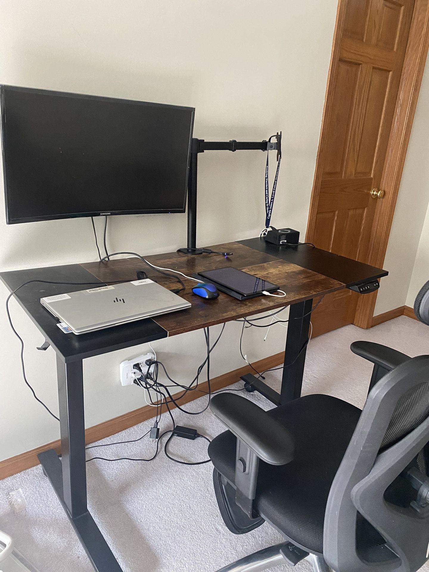 Desk - Up And Down