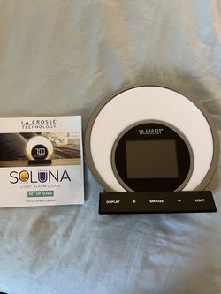 La  Crosse Technology Clock