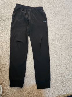 Boys sport pants, size M( 11-13)