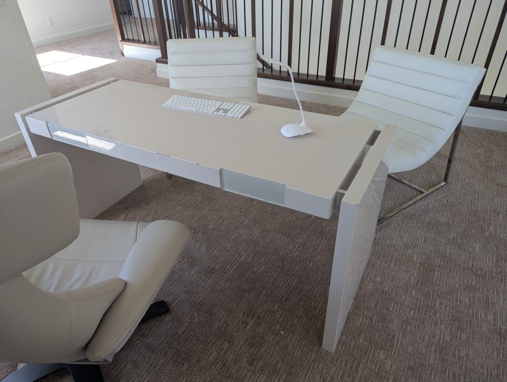 Office Desk