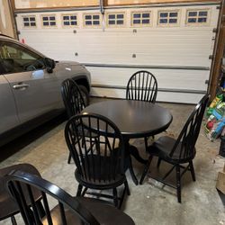 Kitchen table and Chairs