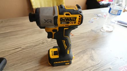 Dewalt 20v max impact driver