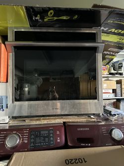 Samsung Oven w/Steam Cooking