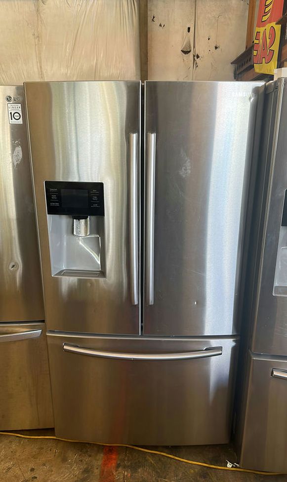 Samsung Stainless French Door Fridge with Ice Maker