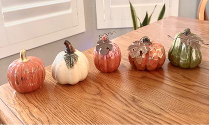 $12 - Add a cozy, autumn touch to your home with this beautiful collection of 5 unique tabletop pumpkin decorations. Perfect for your Thanksgiving tab