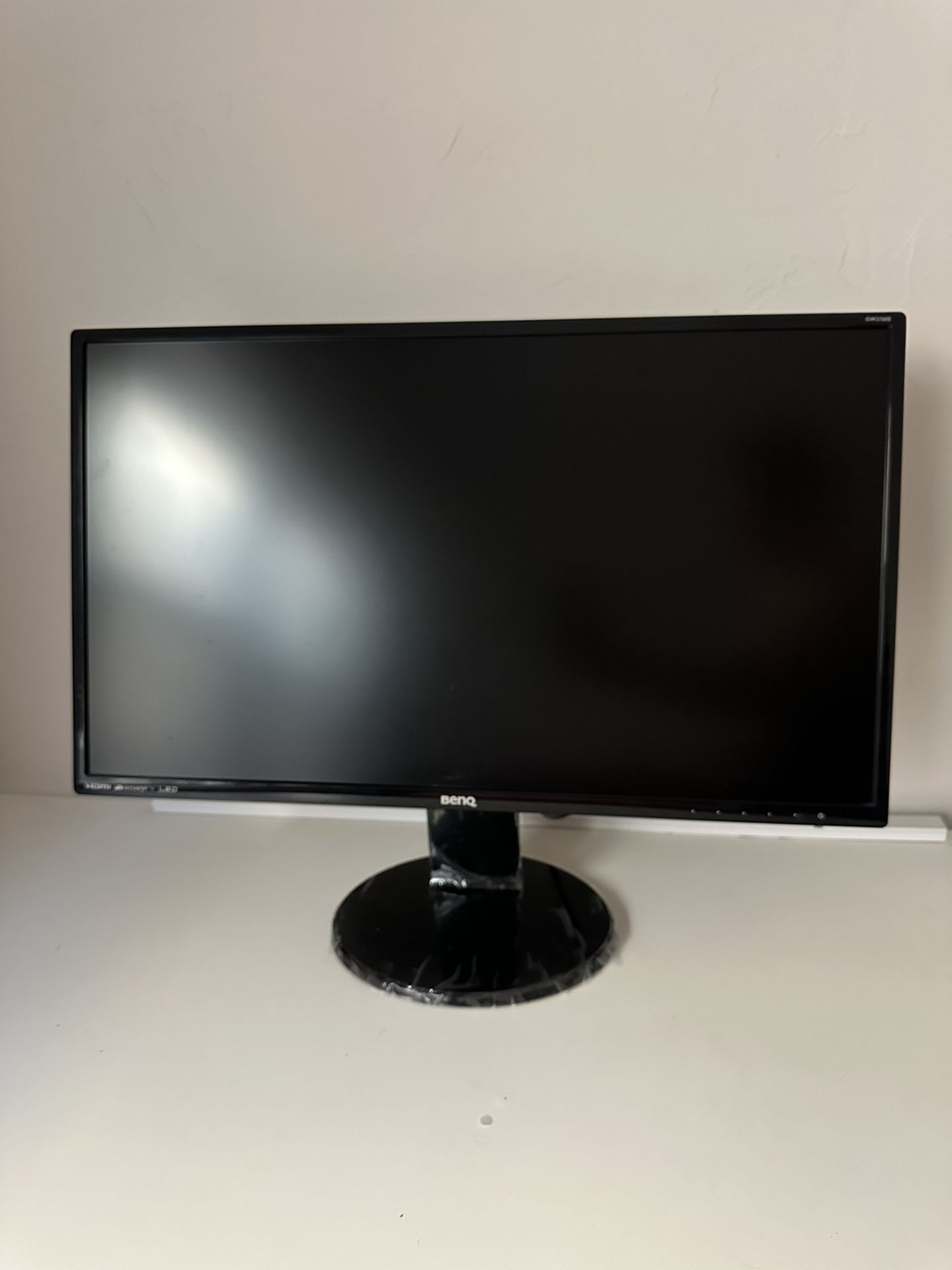 Computer Monitor 27”