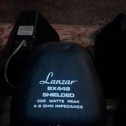 Lands are 300 w and 1.6 tweeter