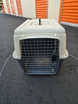 Pet carrier / transport cage