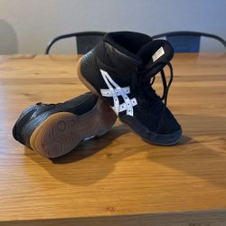 ASICS Matflex Size 1