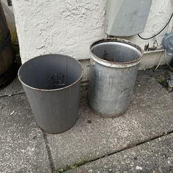 2 Metal Bucket Cans 