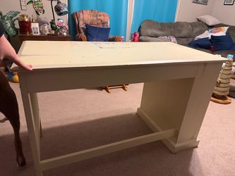Oakwood white desk