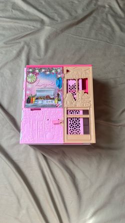 Barbie House