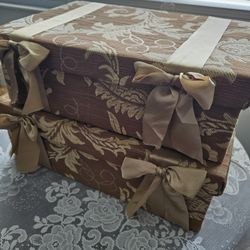 $45.00 - (2) Elegant Accent Boxes, Designer Jennifer Taylor Broderick!  High End Damask Fabric/Silk Ribbons/Stackable/Multifunctional  - Like New!