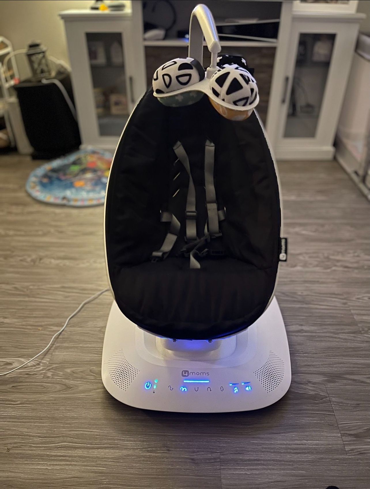 4moms mamaRoo Swing – Gently Used, Great Condition