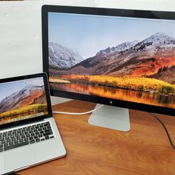 Apple Cinema Display LED 27-Inches
Mint Condition 