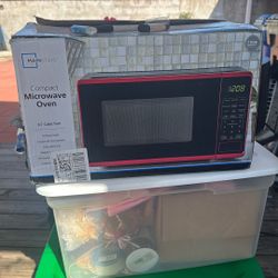Brand New Microwave In Box 