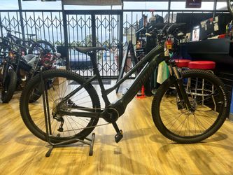 Specialized tero step thru pedal assist e bike size small
