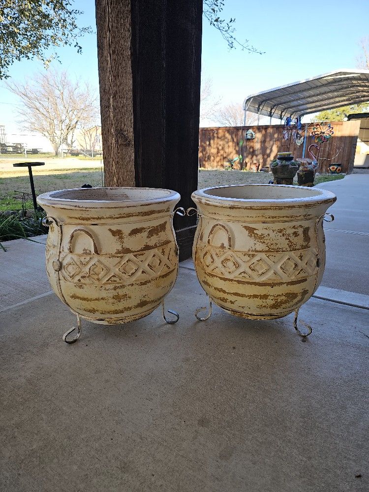 White Rustic Clay Pots (Planters) Plants, Pottery, Talavera. $70 cada una.