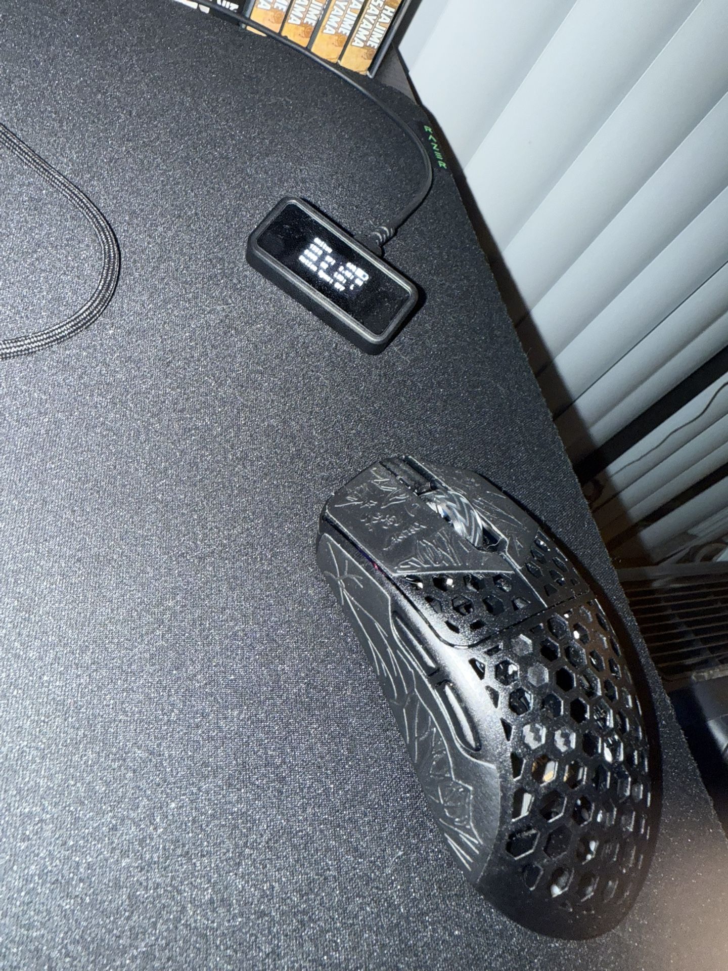 Arbiter Akitsu 8K Gaming Mouse with LCD screen