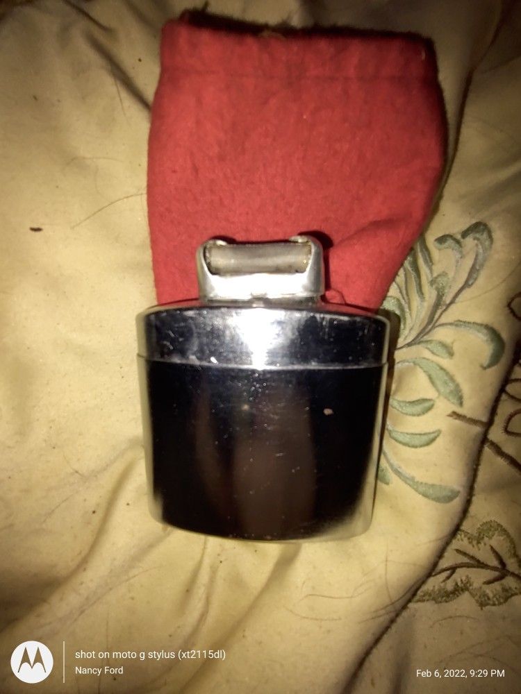 Vintage Jon-e Standard Size Hand Warmer Aladdin Labs w/Red Felt Carry Bag