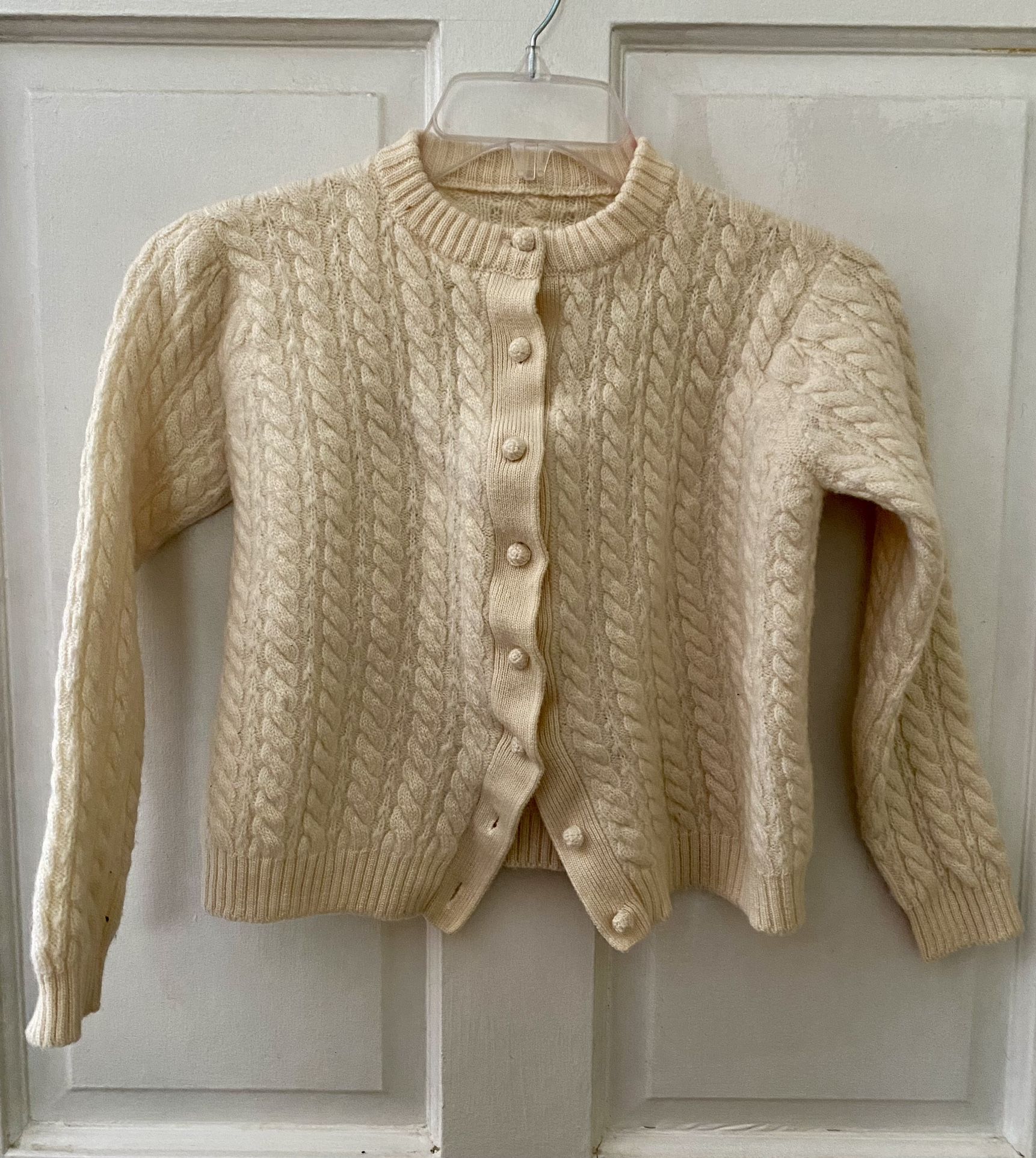 Handmade Vintage Kids Cardigan Sweater Girl's 5-6-7 Ivory Cream Cable Knit 