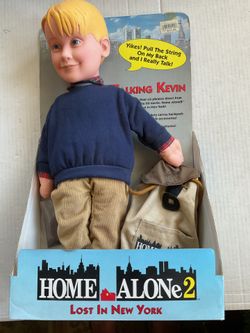 HOME ALONE 2.  Lost in New York. talking Kevin  Doll.  From 1999