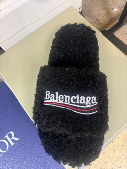 BALENCIAGA SLIDES