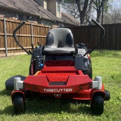 2021 Like New 22,5 Hp Toro Timecutter 42" Cub Cadet // John Deere// Ariens Apex // Honda // Big Dog//