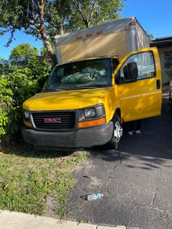 Box truck