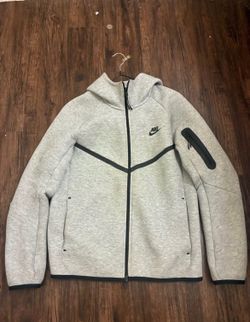 Nike tech