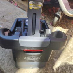 Free Graco Car Seat Bases Quick Connect *2