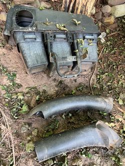Lawn mower bagger
